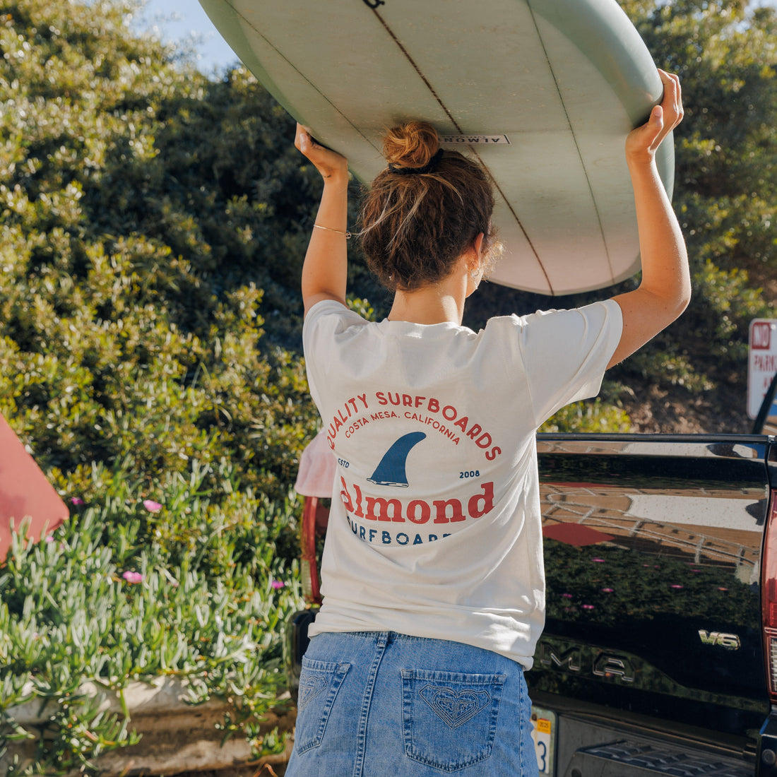 Quality Surfboards Tee | Natural